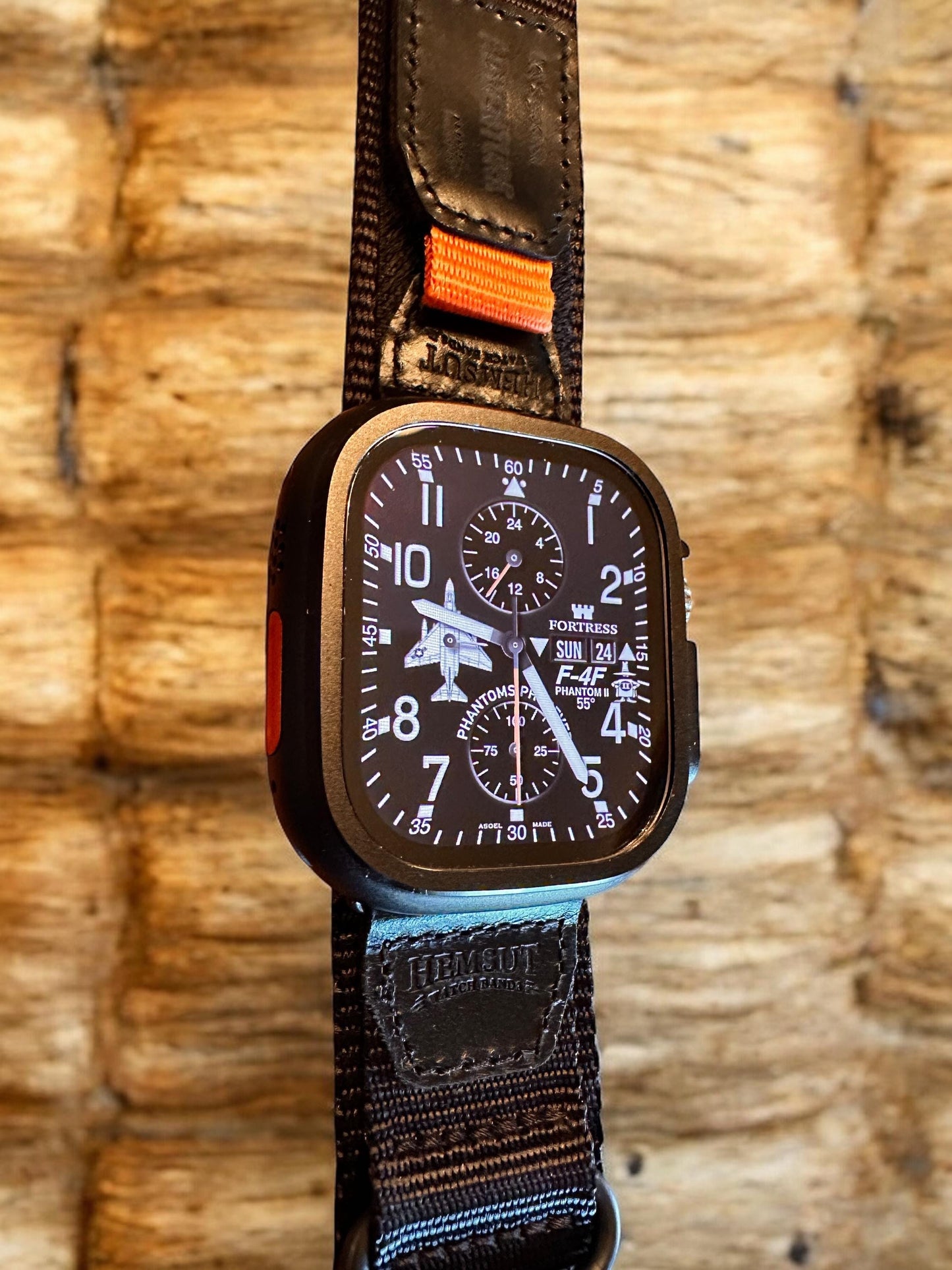 Apple Watch faces Clockology Premium Apple Watch faces for smartwatch Top-rated watch face designs Fortress Military Watch