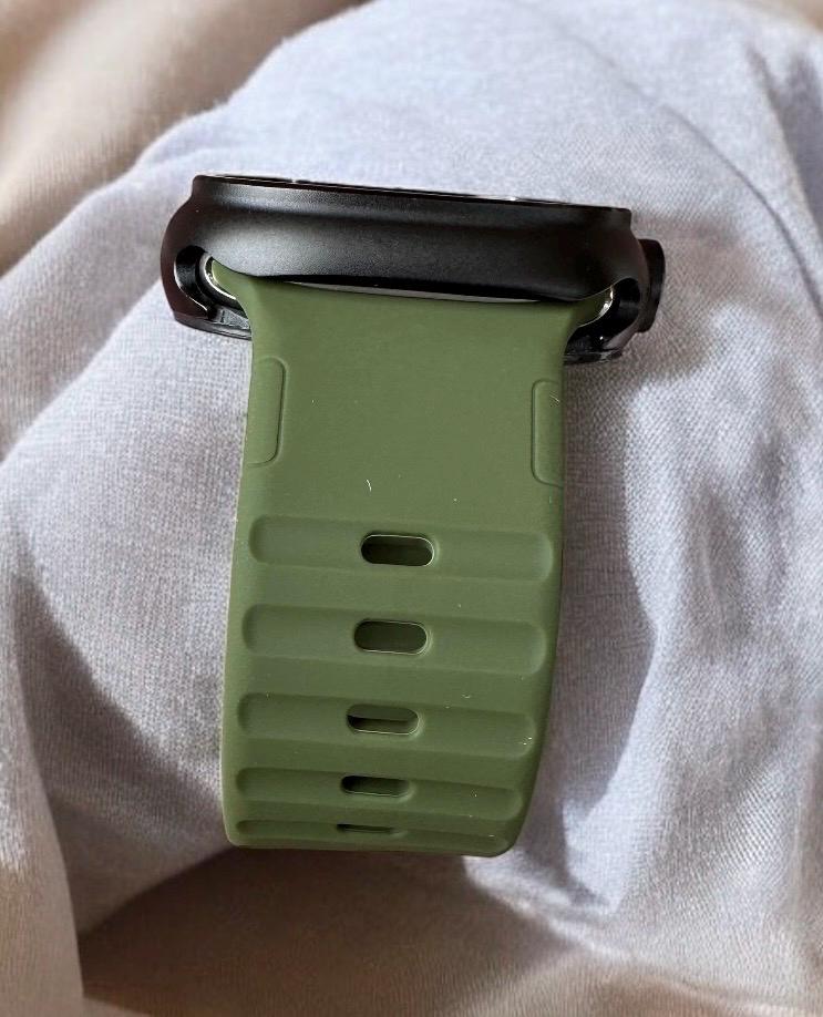 Silicone Sport Band for Apple Watch: Ultra, SE, Series 2-10