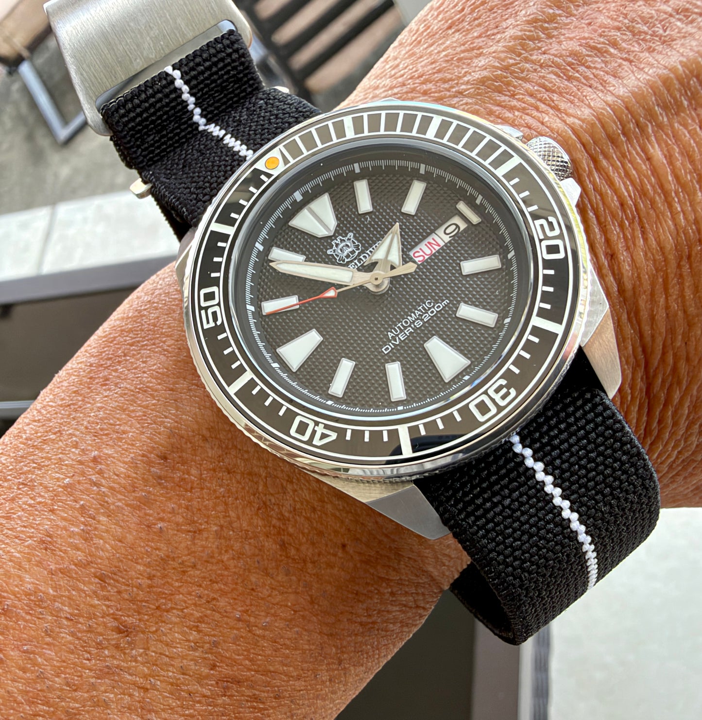 Marine Flex Elastic Watch Strap | Black with White Stripe | Premium 22mm NATO Style