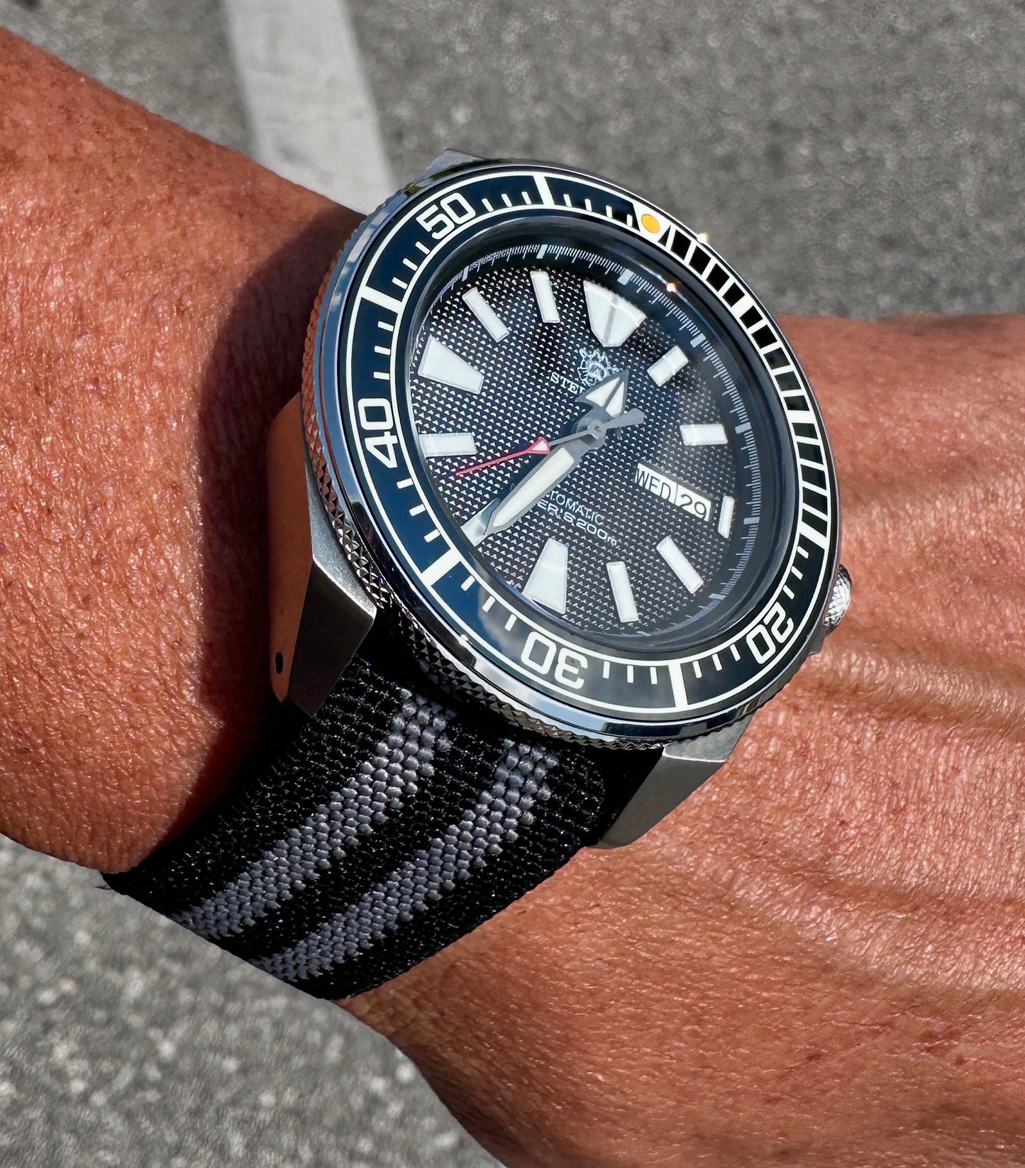 Marine Flex Elastic Watch Strap | Black w/ Gray Stripes | Premium 22mm NATO Style