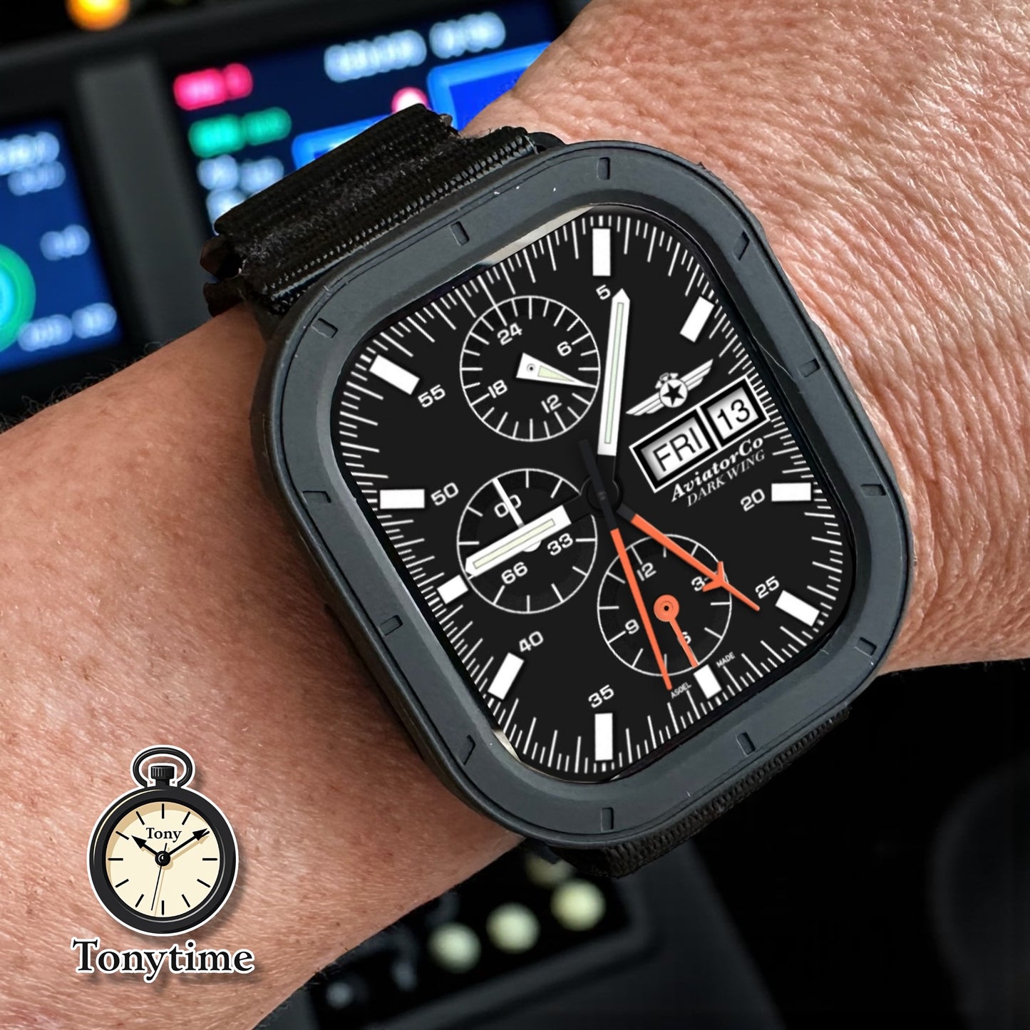 AviatorCo Dark Wing Chronograph – Apple Watch Ultra & Series | Aviation Clockology Watch Face