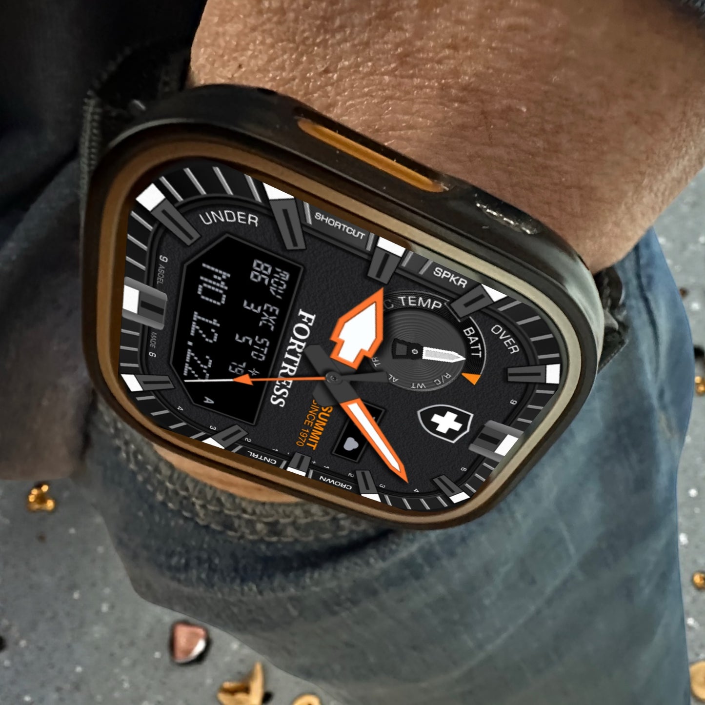 Fortress Summit Hybrid Apple Watch Clockology Design