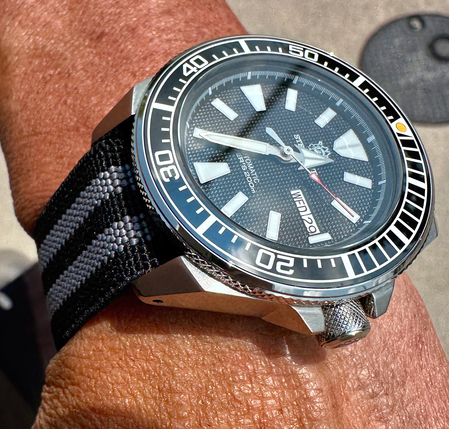 Marine Flex Elastic Watch Strap | Black w/ Gray Stripes | Premium 22mm NATO Style