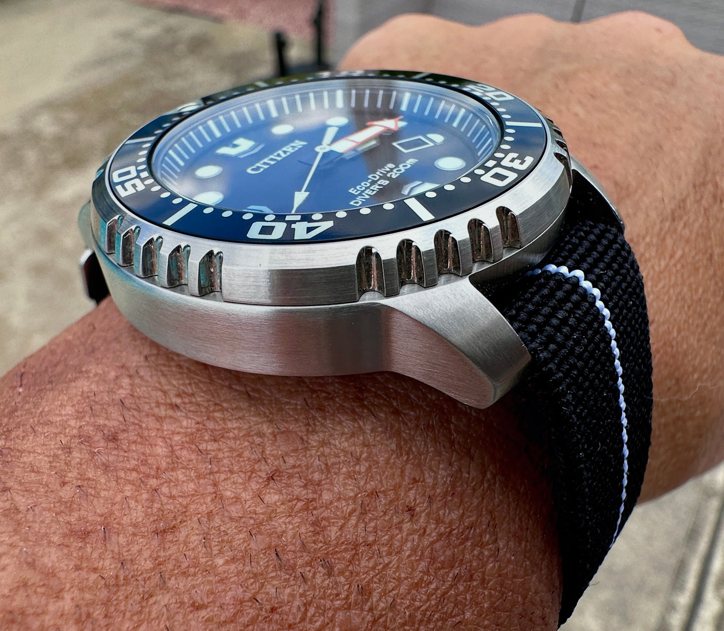 Marine Flex Elastic Watch Strap | Black w/ White Stripe | Premium 20mm NATO Style