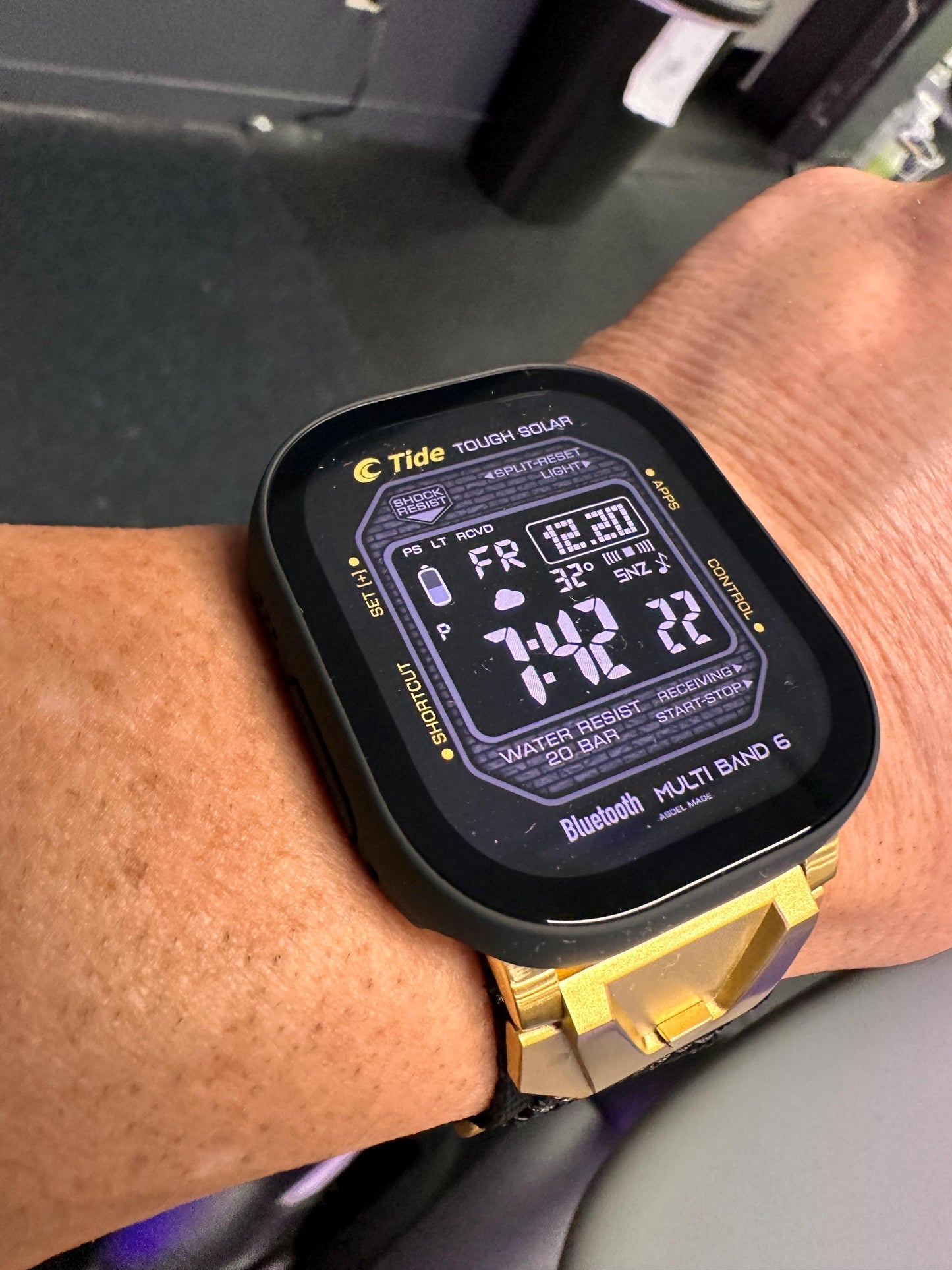 Tide Tough Solar Apple Watch face for Clockology downlaod