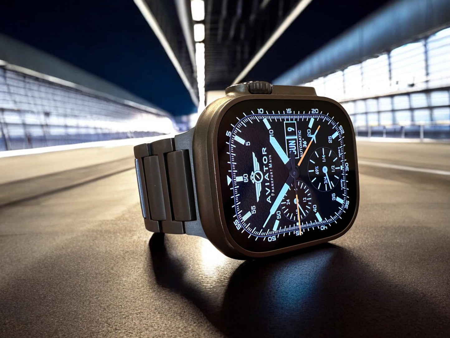 AviatorCo Frankfurt Apple Watch Face for Clockology