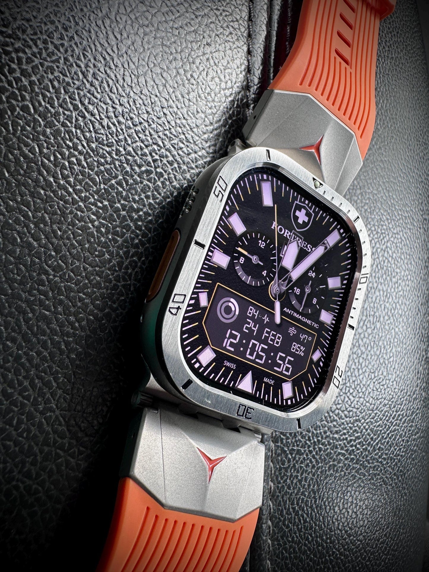 Fortress Military Apple Watch Face: INOX Hybrid Design (Clockology App)