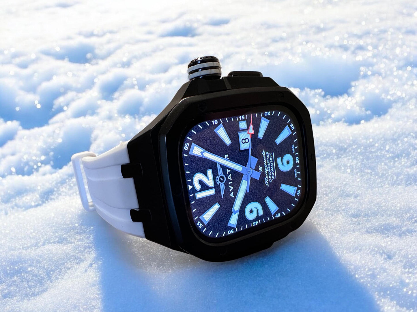 AviatorCo Renegade Apple Watch Face: Smartwatch Clockology Design