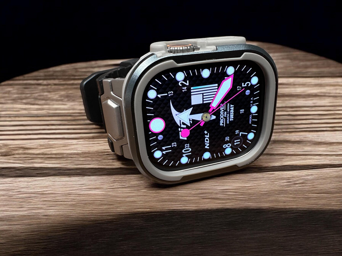 Fin Pro Diver V2 Apple Watch Face (Clockology App)