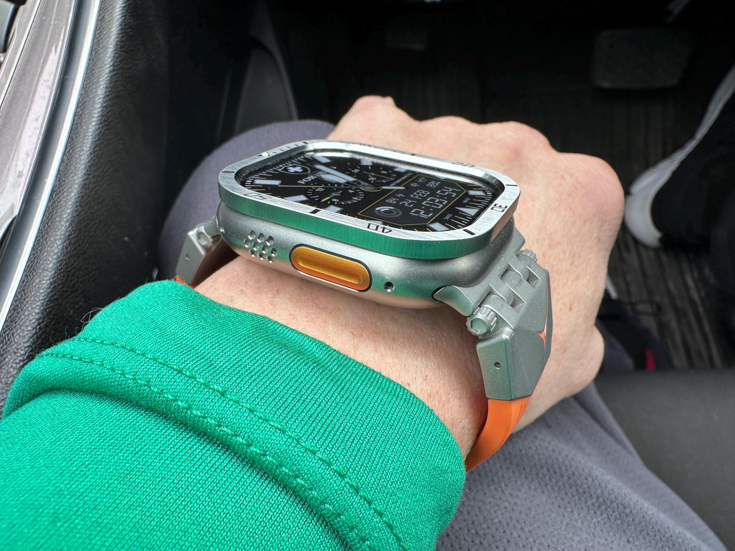 Fortress Military Apple Watch Face: INOX Hybrid Design (Clockology App)