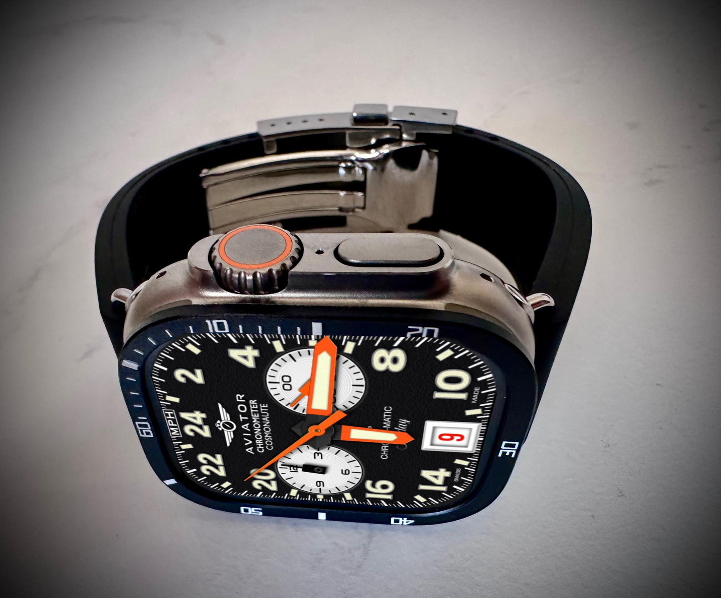 Aviator Flight Apple Watch Face: Military Time Clockology Design