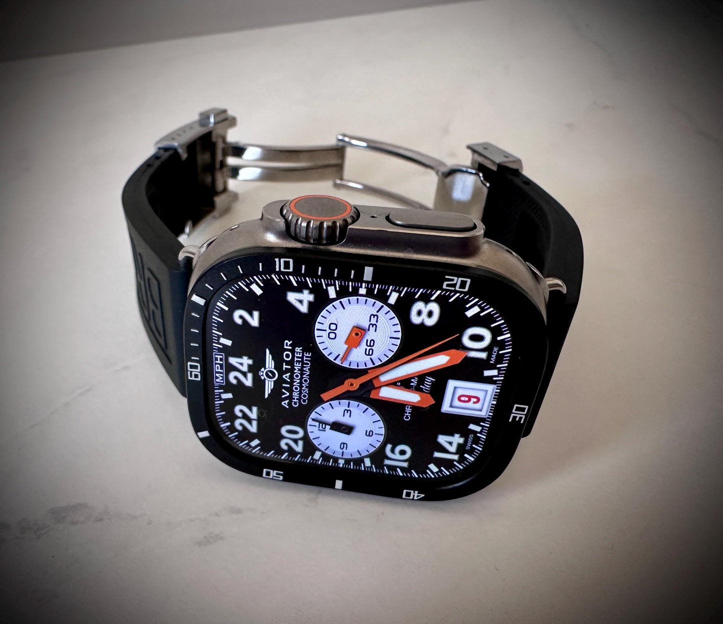 Aviator Flight Apple Watch Face: Military Time Clockology Design