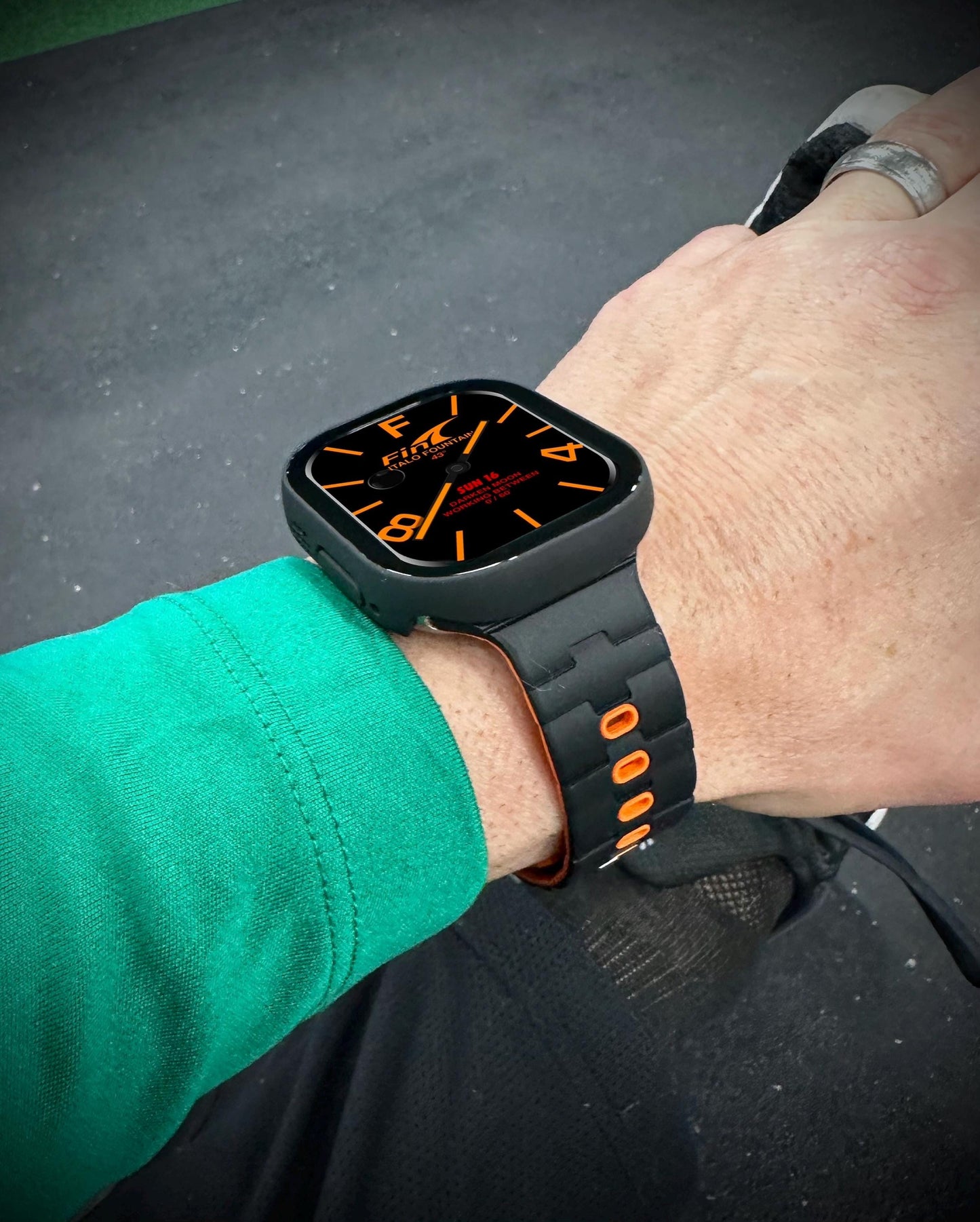 Fin Italo Diver Watch Face for Clockology App (Digital Download)