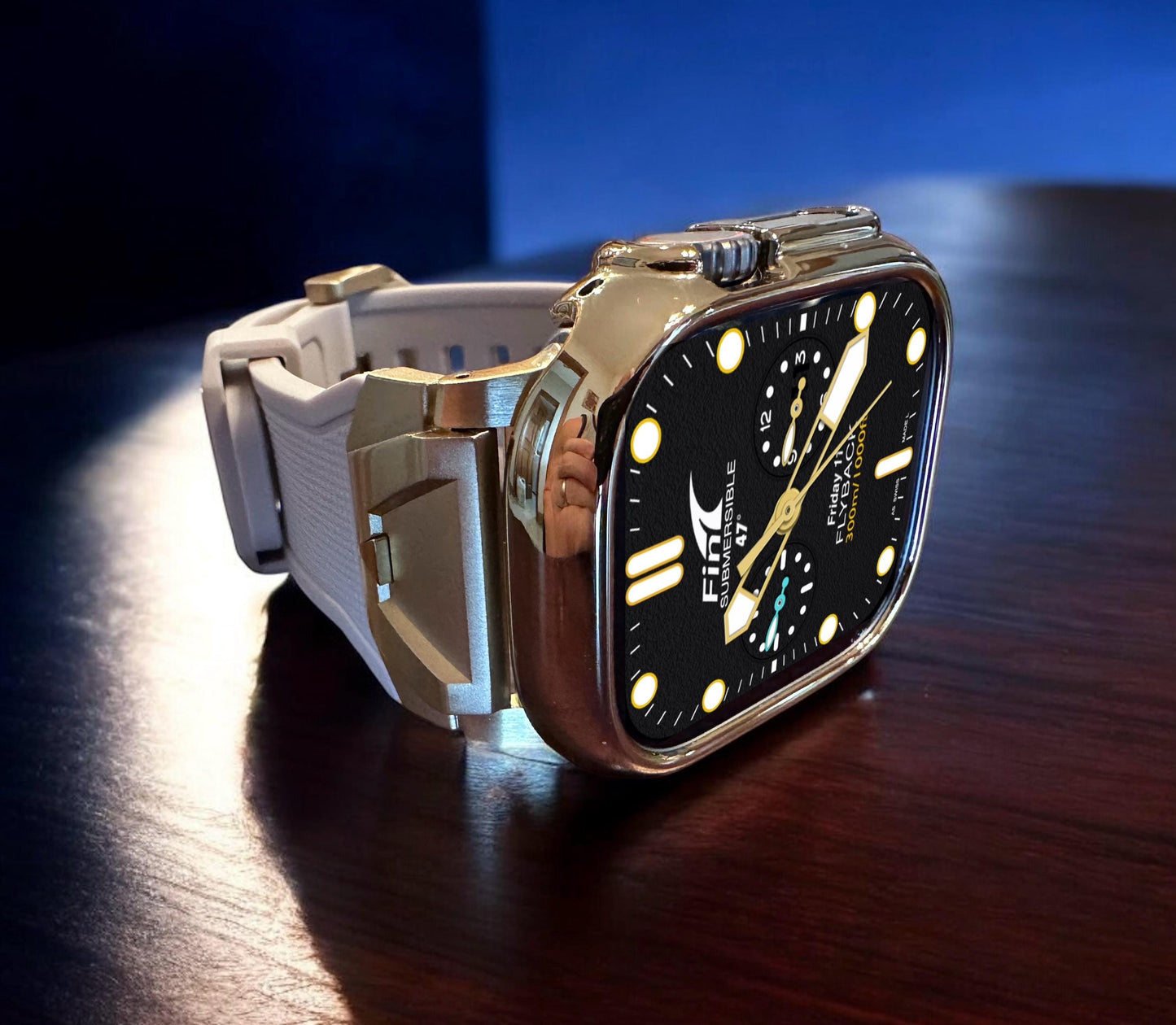 Fin Submersible 300m Diver Watch Face for Clockology - download