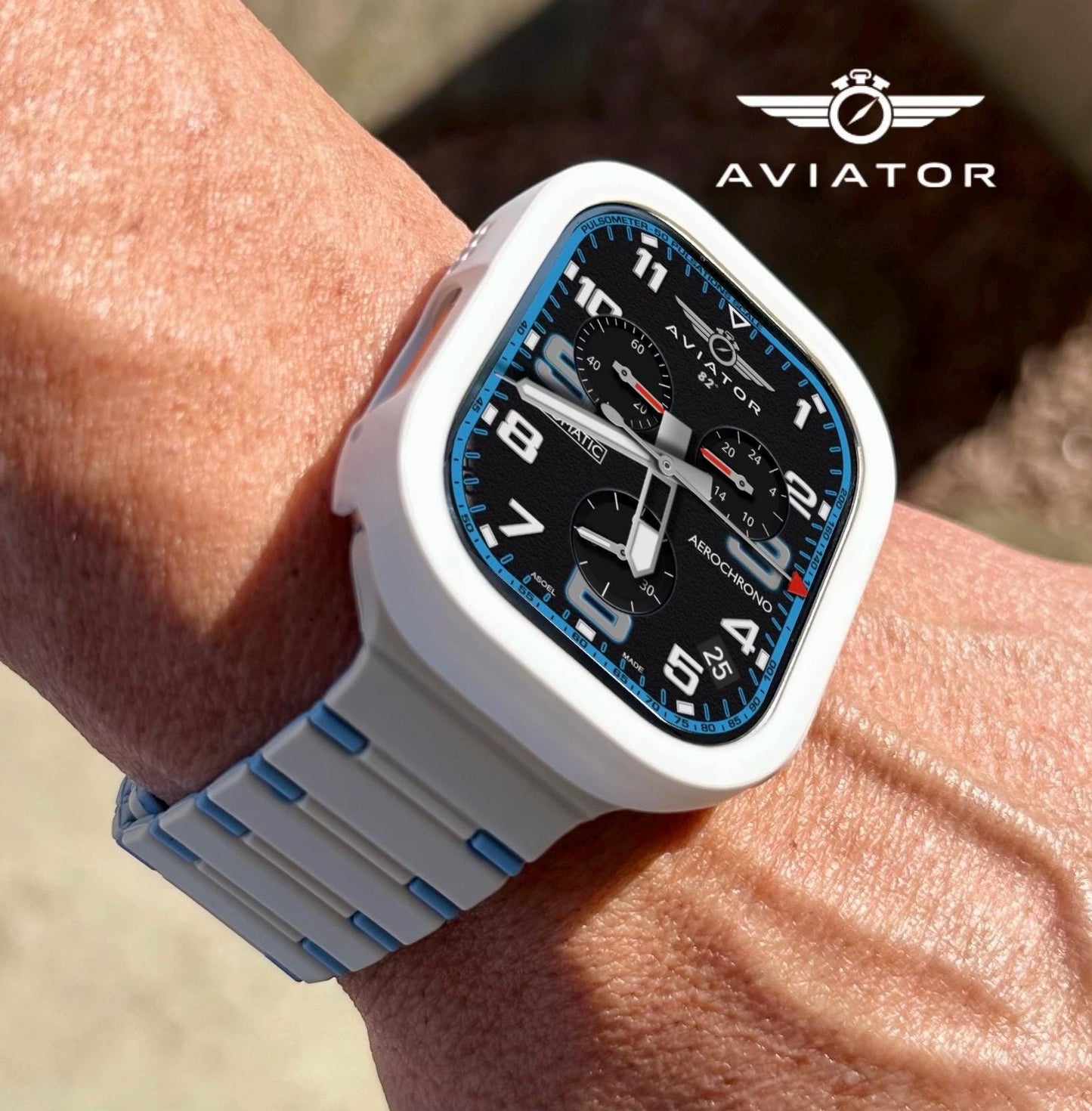 Aviator Aerochrono Pro Apple Watch Face - Clockology Design for Ultra & Series