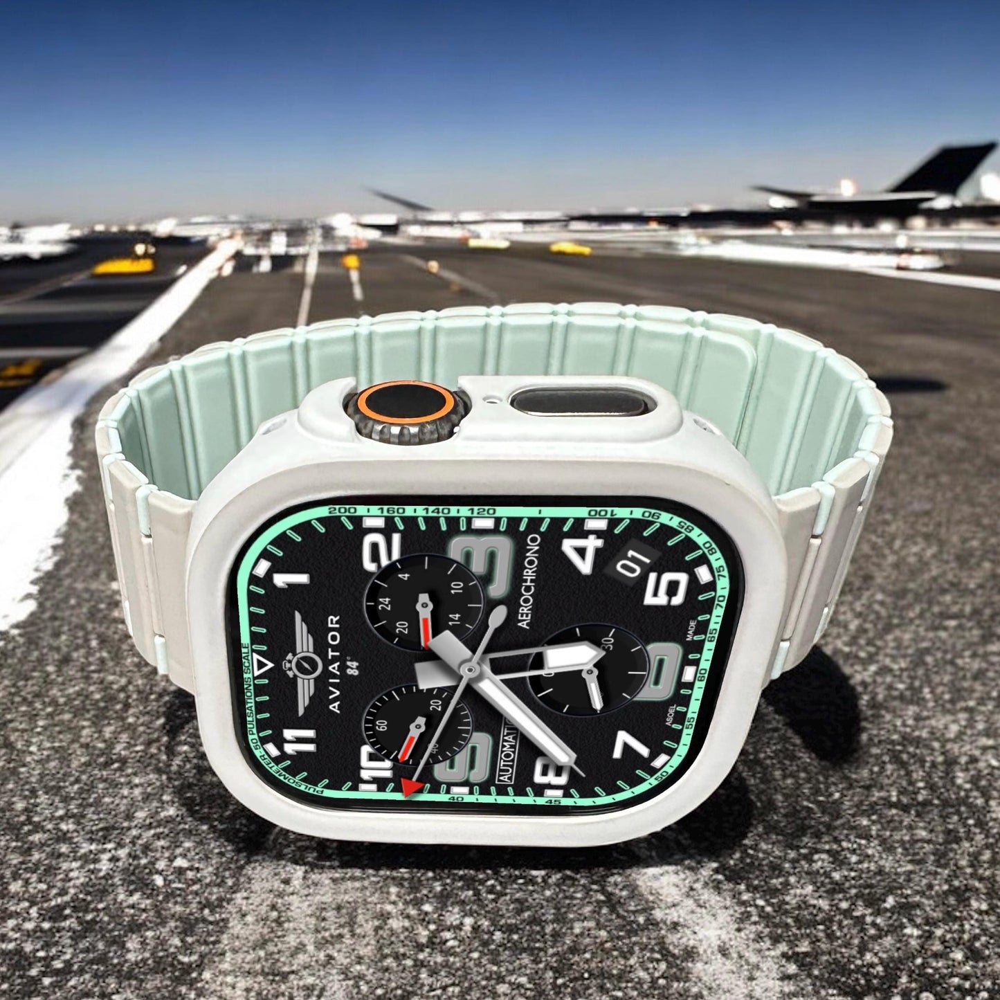 Aviator Aerochrono Pro Apple Watch Face: Clockology Smartwatch Design