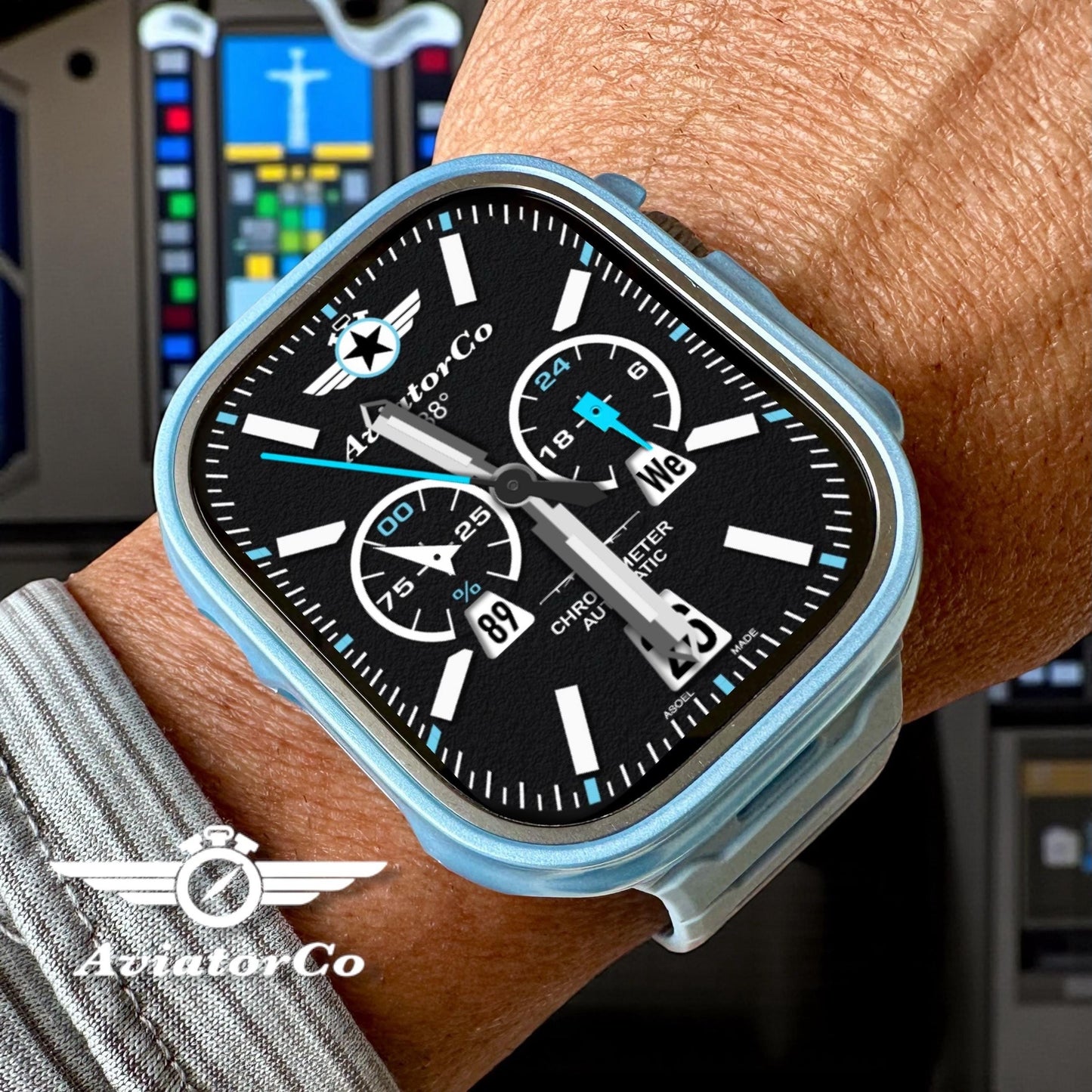 AviatorCo Command Chrono V2 Apple Watch Face for Clockology App